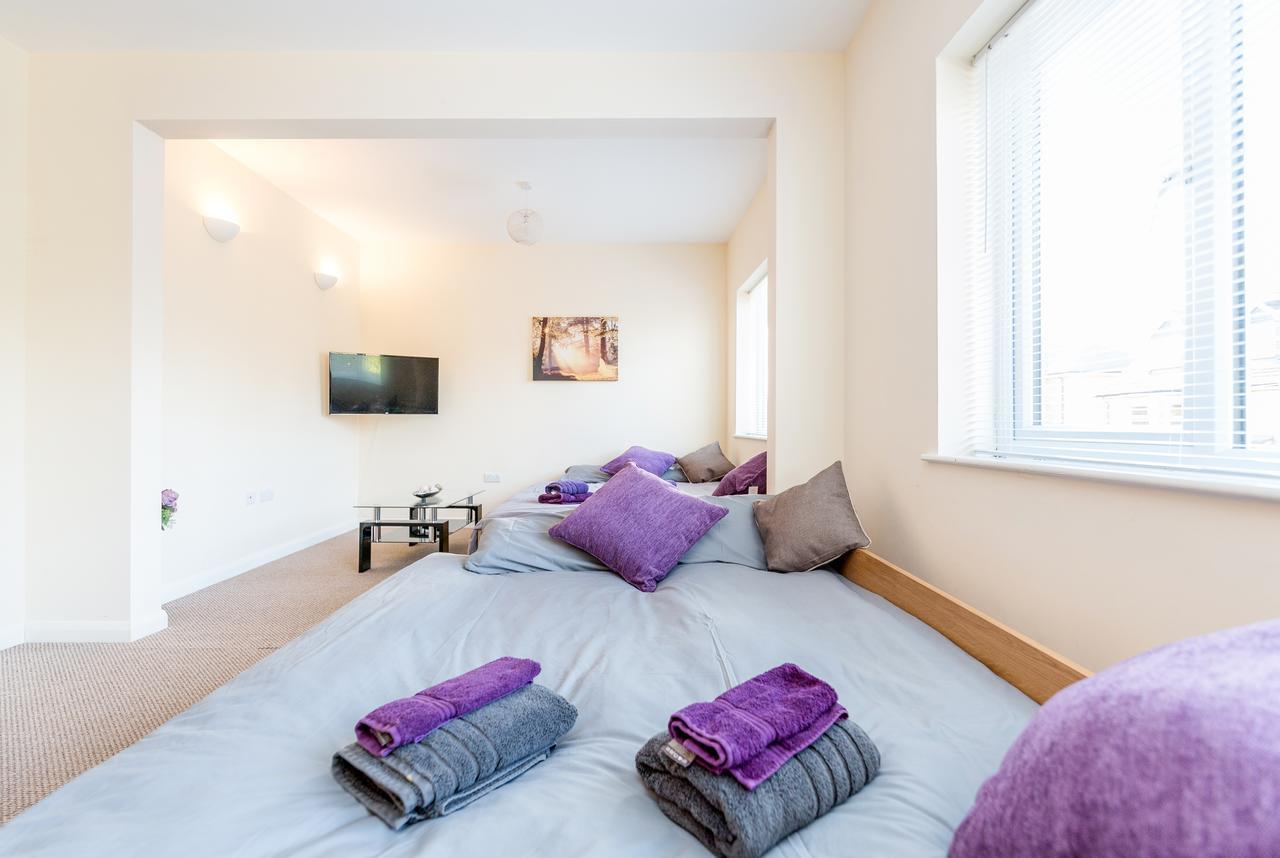 Alexandra's * Watford (Hertfordshire)